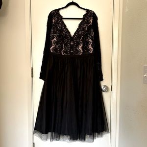 City Chic Rare Beauty Dress Black Plus size XS/14